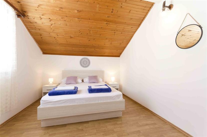 Apartment A3, for 6 persons