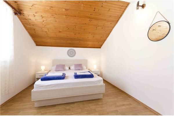 Apartment A3, for 6 persons