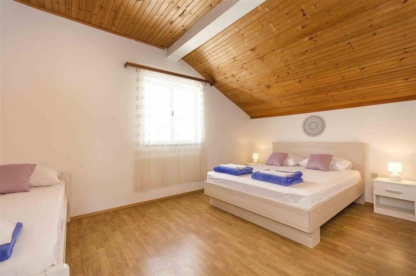 Apartment A3, for 6 persons