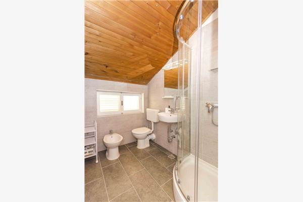 Apartment A3, for 6 persons