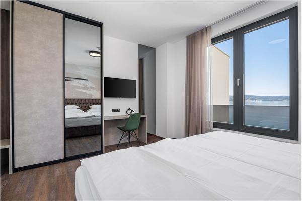 House K1, for 10 persons