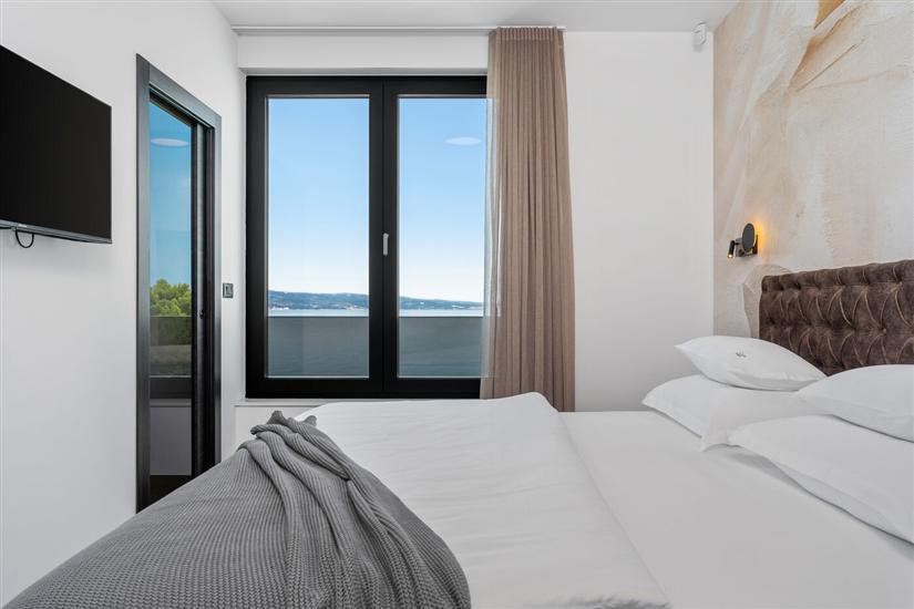 House K1, for 10 persons