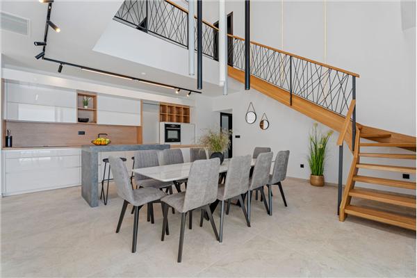 House K1, for 10 persons