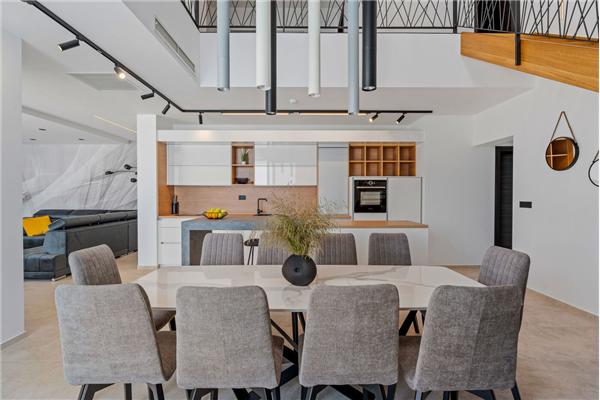 House K1, for 10 persons