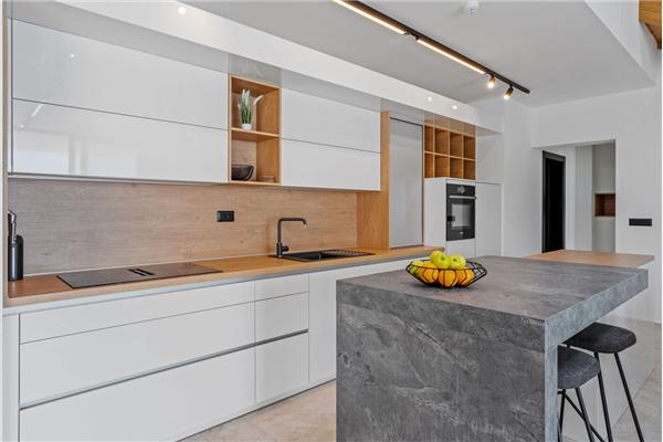 House K1, for 10 persons