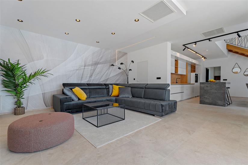 House K1, for 10 persons