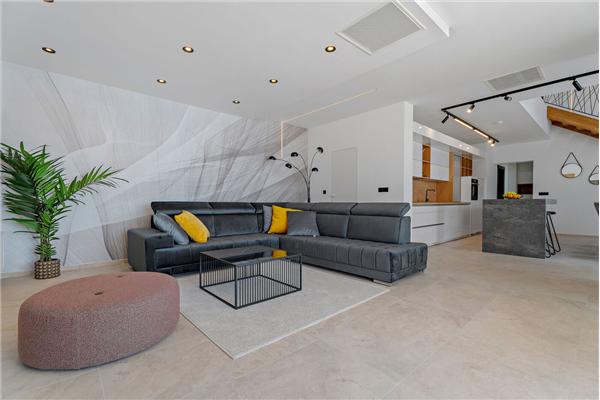 House K1, for 10 persons