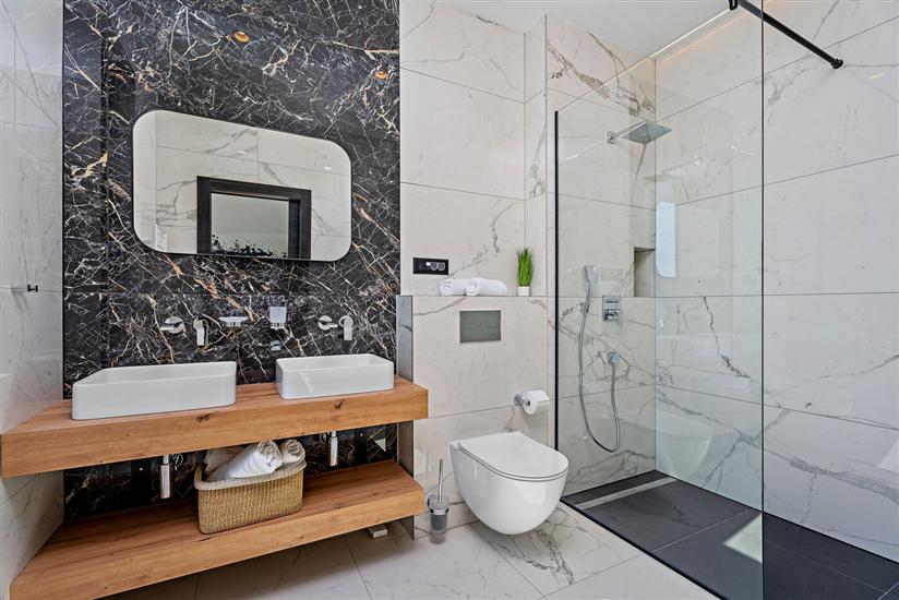 House K1, for 10 persons