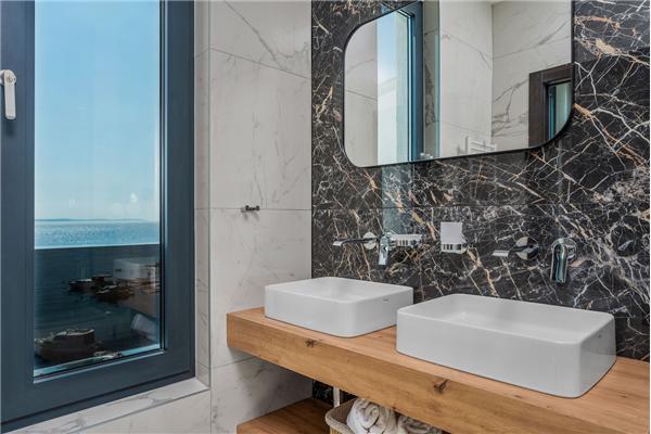 House K1, for 10 persons