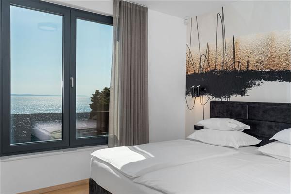 House K1, for 10 persons