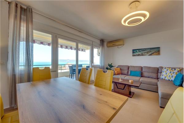 Apartment A10, for 6 persons