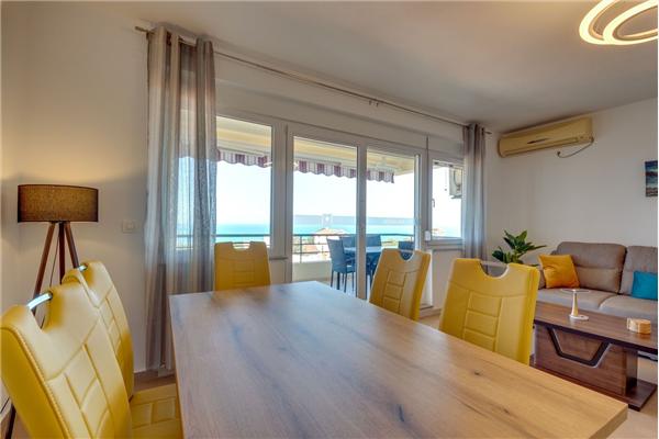 Apartment A10, for 6 persons