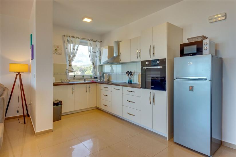 Apartment A10, for 6 persons