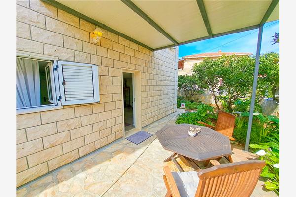 Apartment A2, for 3 persons