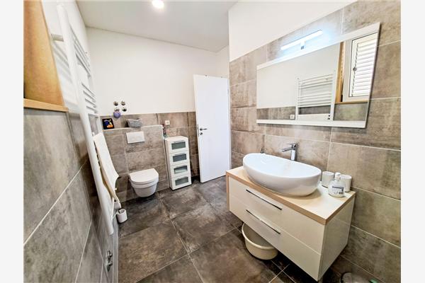 Apartment A4, for 5 persons