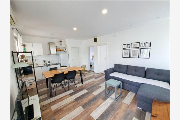 Apartment A4, for 5 persons