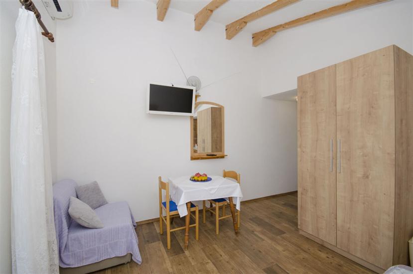 Apartment A1, for 2 persons