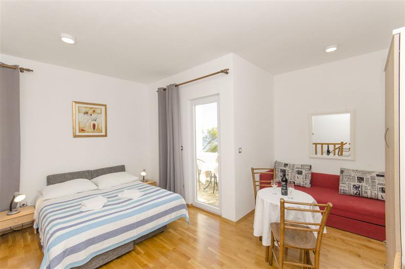 Apartment A2, for 4 persons