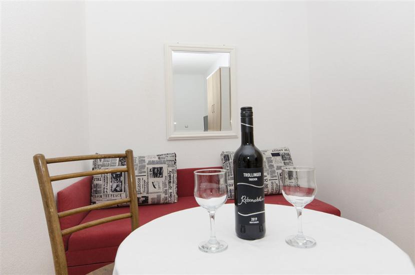 Apartment A2, for 4 persons