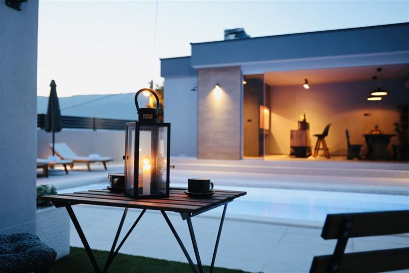 Apartment Holiday Home TiA