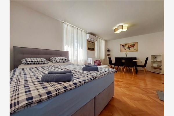 Apartment A2, for 3 persons