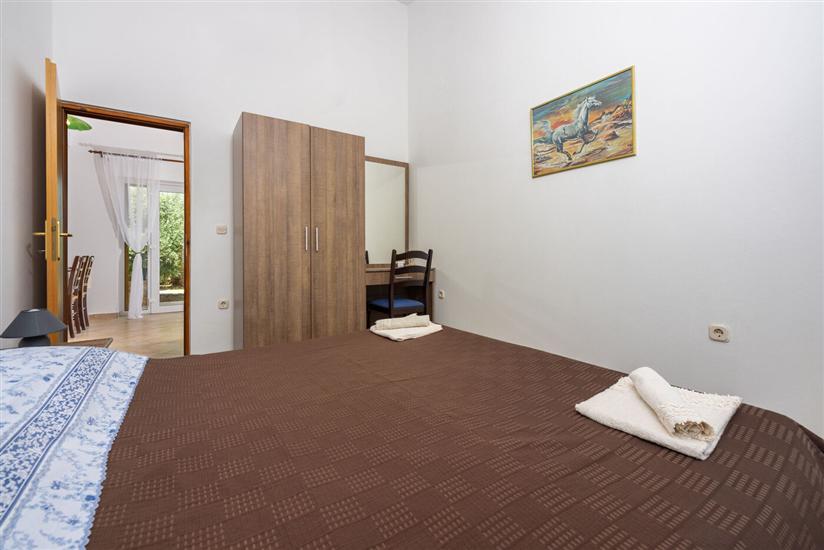 Apartment A2, for 4 persons