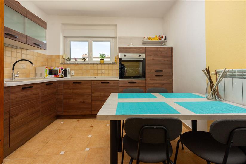 Apartment A3, for 5 persons