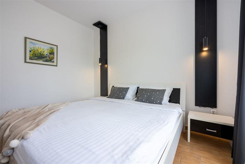 Apartment A2, for 5 persons