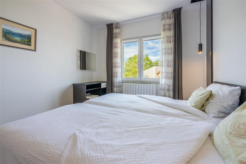 Apartment A2, for 5 persons