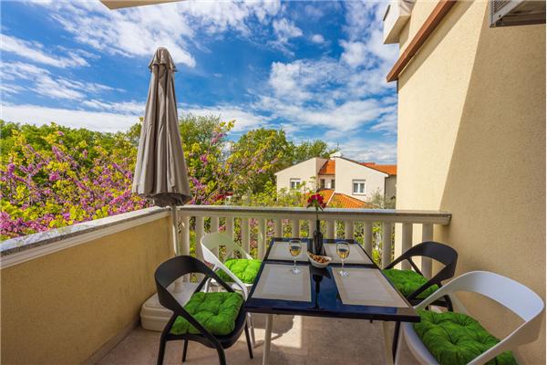 Apartment A2, for 5 persons