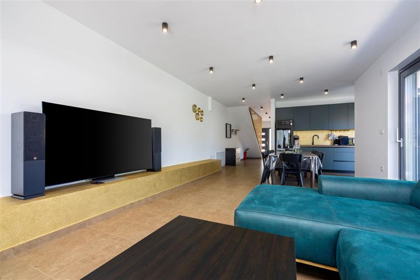 House K1, for 8 persons