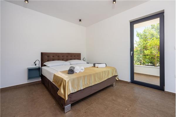 House K1, for 8 persons