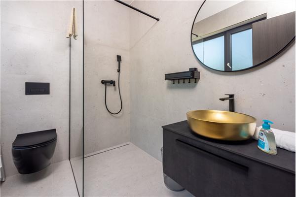 House K1, for 8 persons