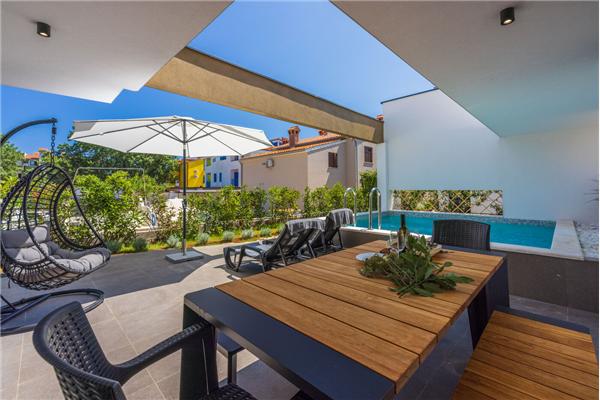 House K1, for 8 persons