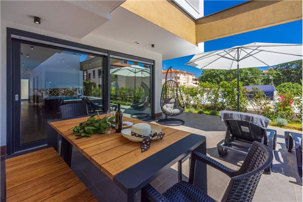 House K1, for 8 persons