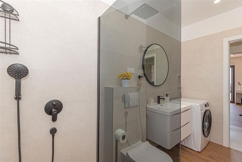 House K2, for 8 persons