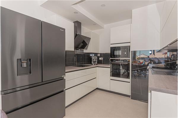 House K2, for 8 persons