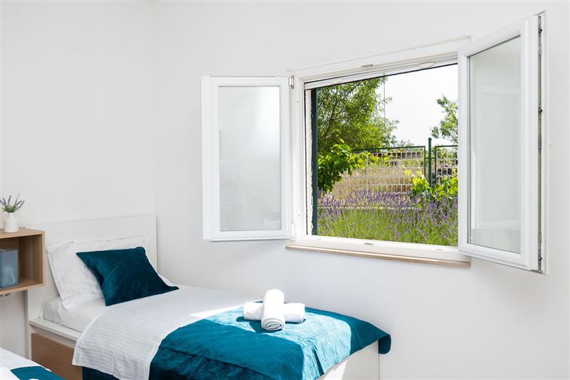 Hiša K1, na 6 osebe