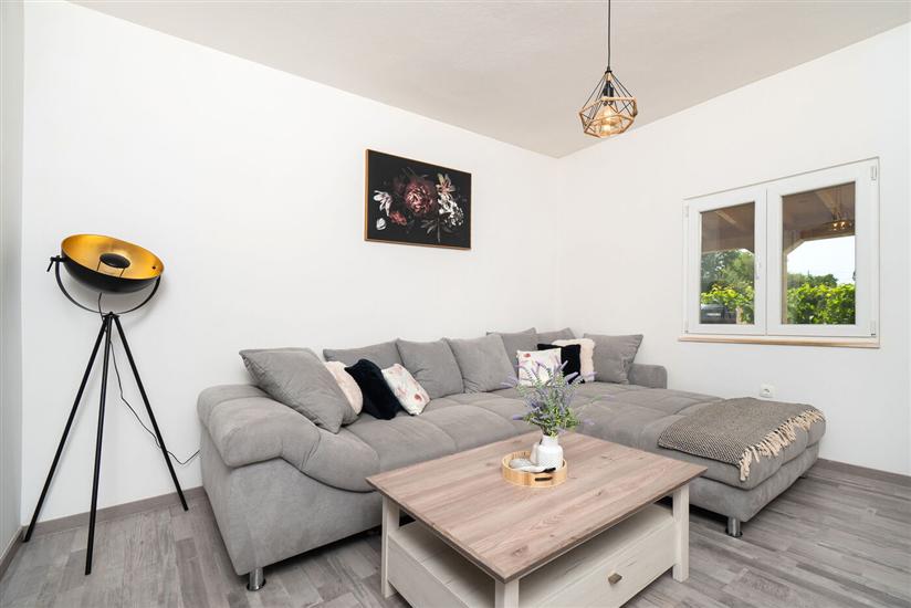 Hiša K1, na 6 osebe