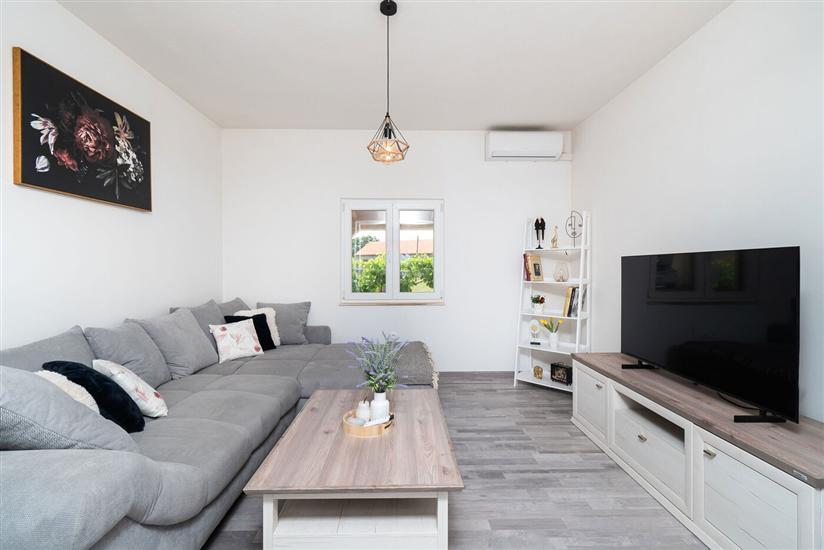 Hiša K1, na 6 osebe