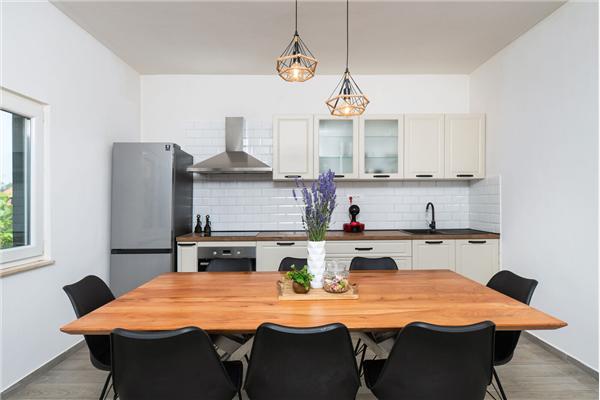 Hiša K1, na 6 osebe