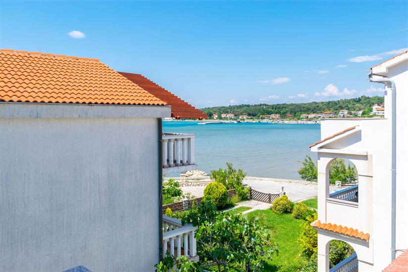 Apartman A2, na 3 osebe