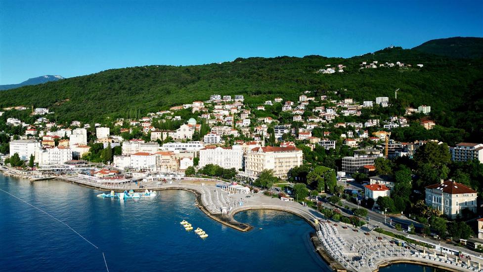 Apartment Carmen Opatija