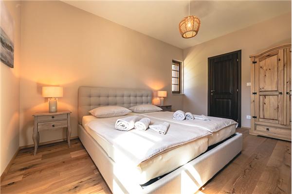 House K1, for 8 persons