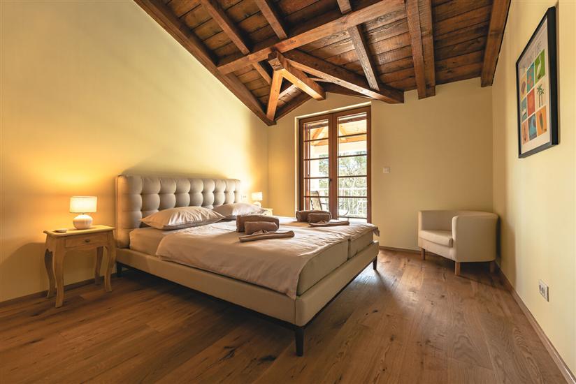 House K1, for 8 persons