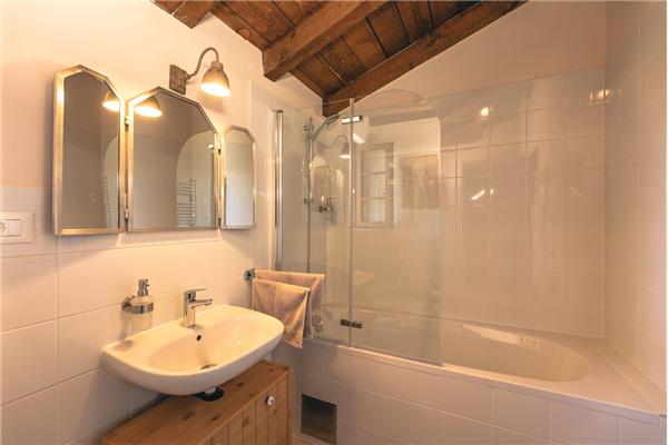 House K1, for 8 persons