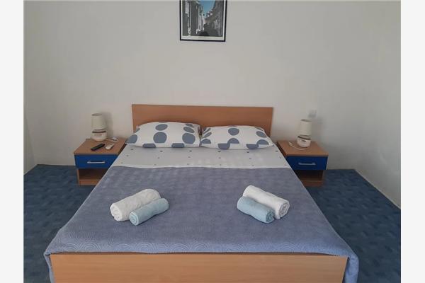 House K1, for 8 persons