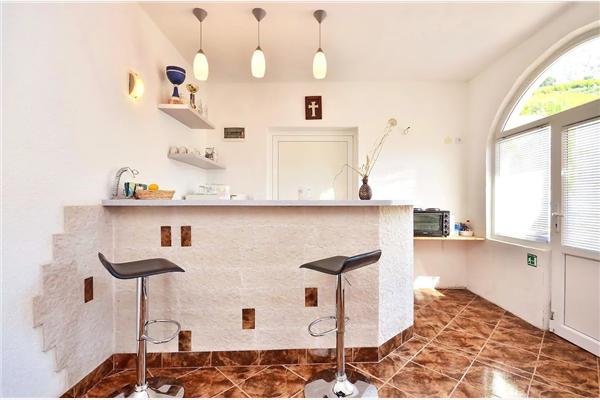 House K1, for 8 persons