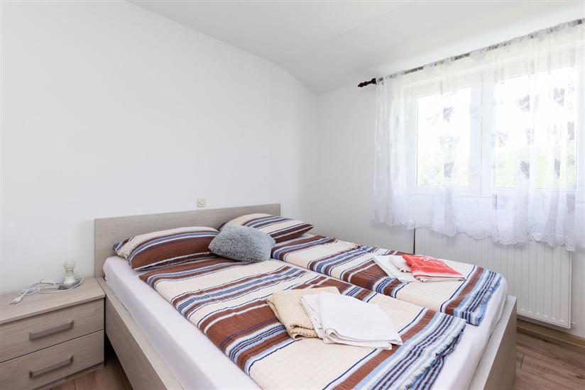 Apartment A2, for 7 persons