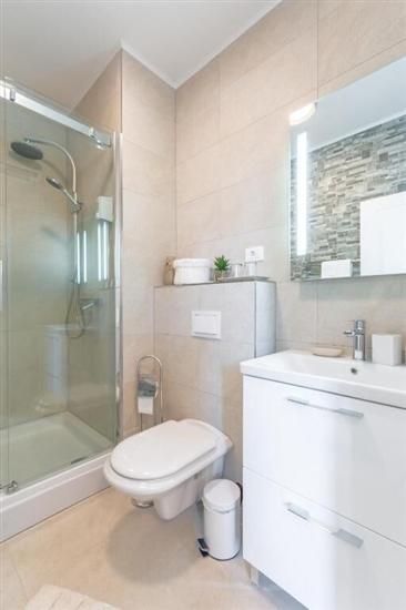 Room S3, for 2 persons